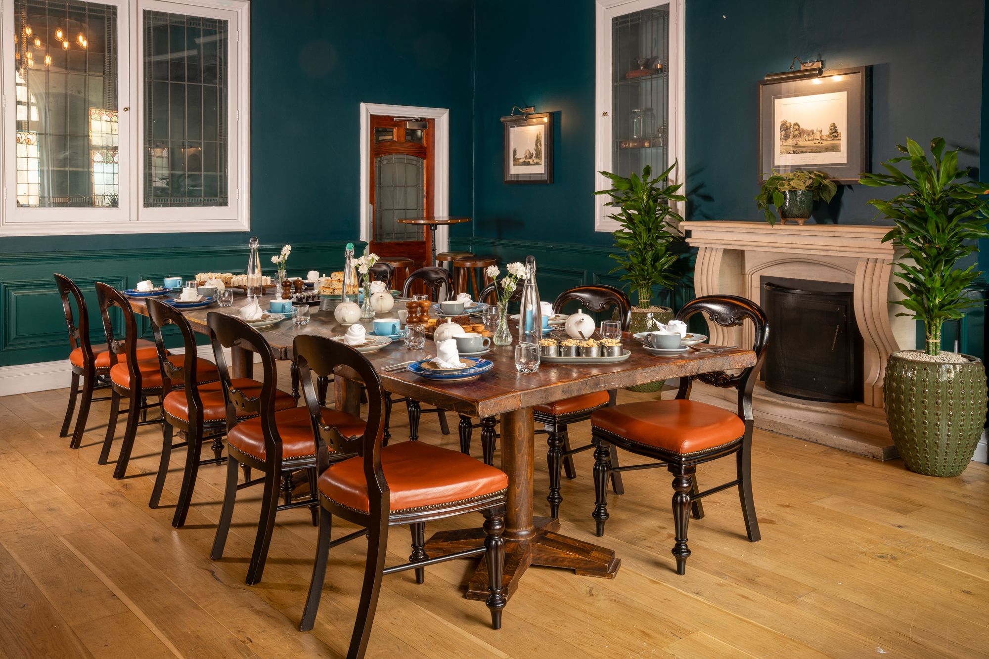 private dining room at the toll house with large table
